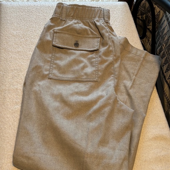 NWT Gap size 10 pull on pants - Picture 4 of 6